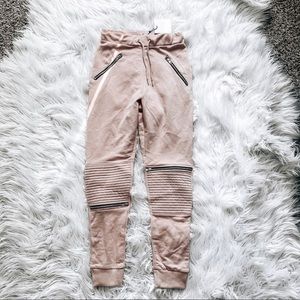 •Missguided•  joggers